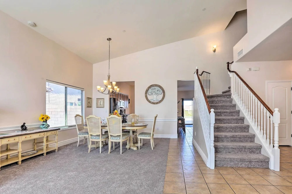 Modern Tucson Home w/ Patio + Saltwater Pool!