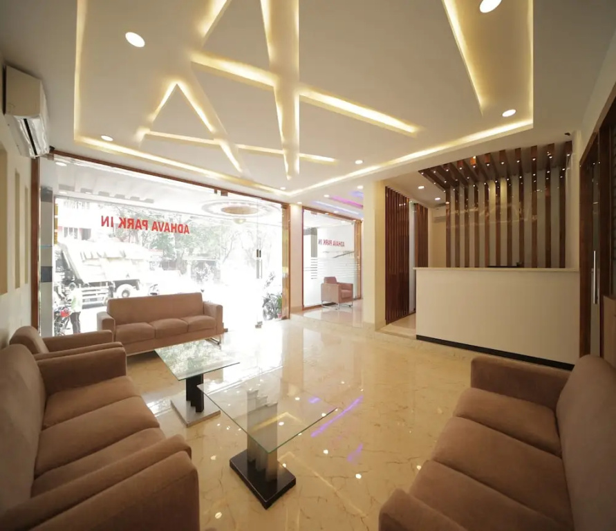 Adhava Park Inn