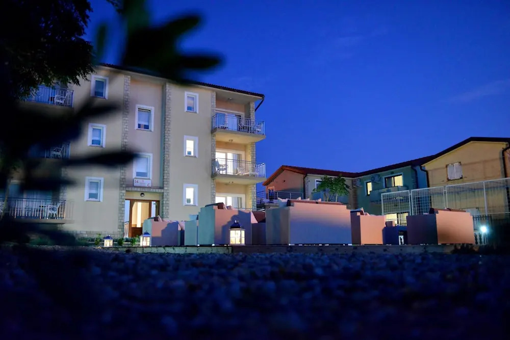Sunset Apartments