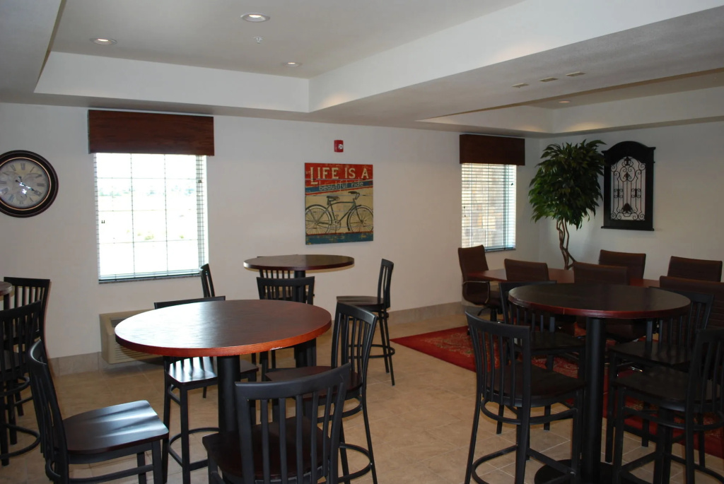 Landmark Suites - Williston