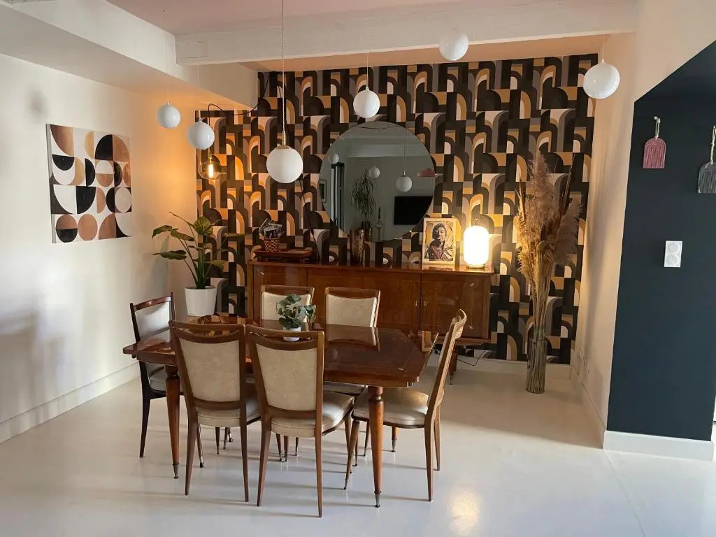 Appartement au centre de la Venise provençale
