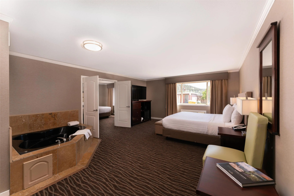 Prestige Radium Hot Springs Resort, WorldHotels Crafted