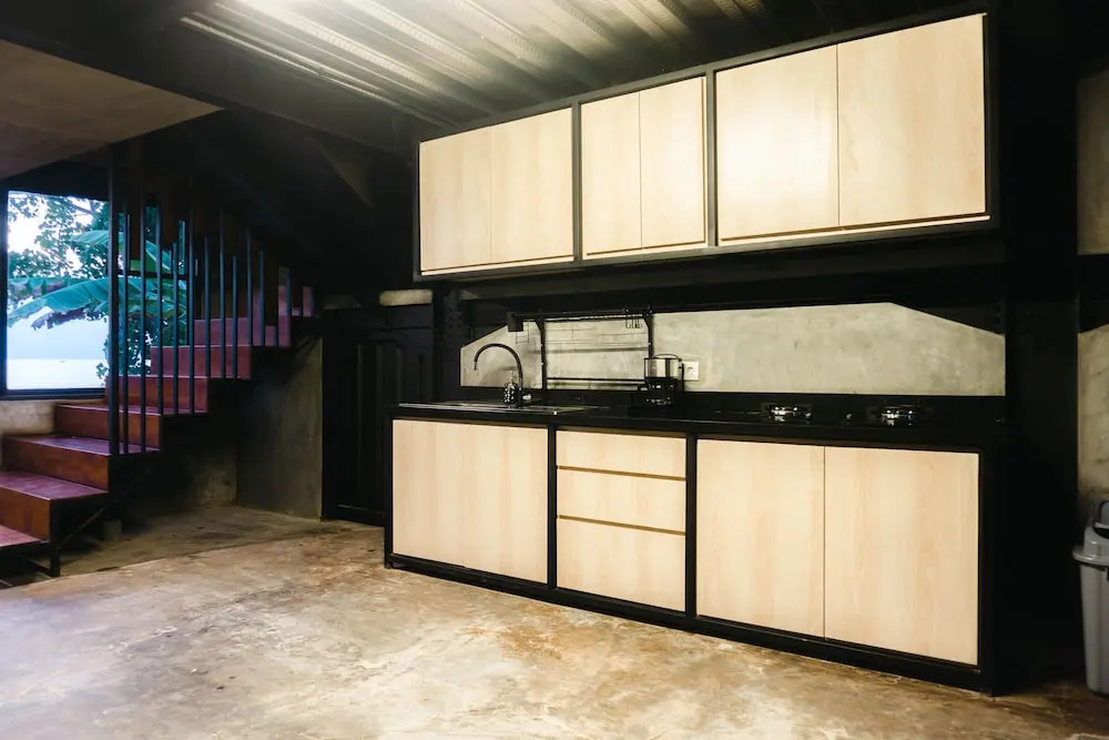 EJ House