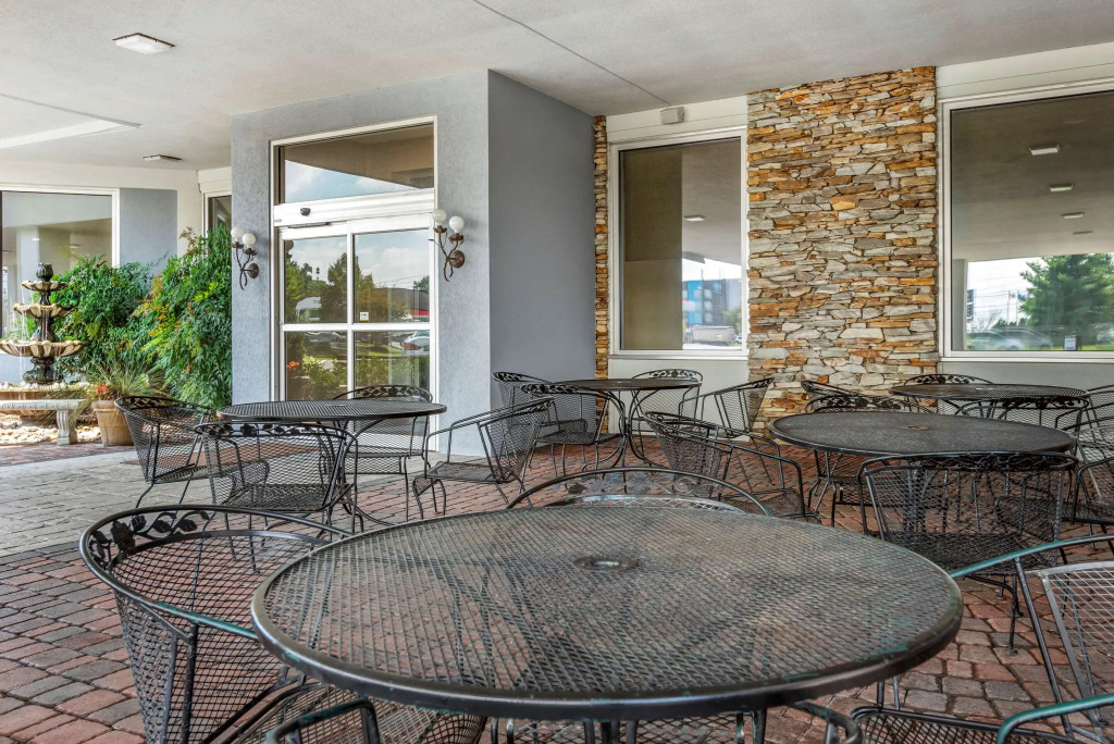Comfort Inn Lancaster County North
