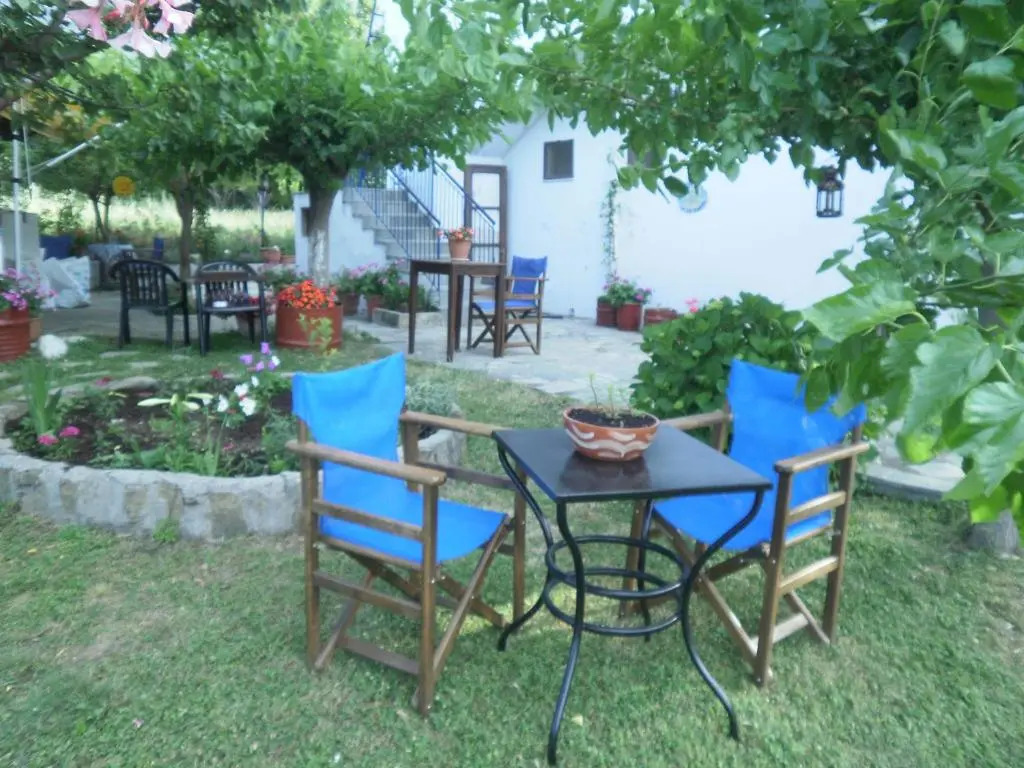 Mirsini Apartments
