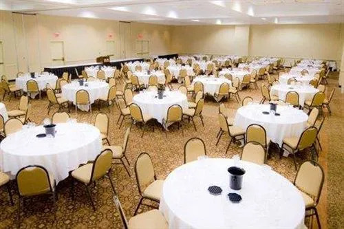 Courtyard by Marriott Edina Bloomington
