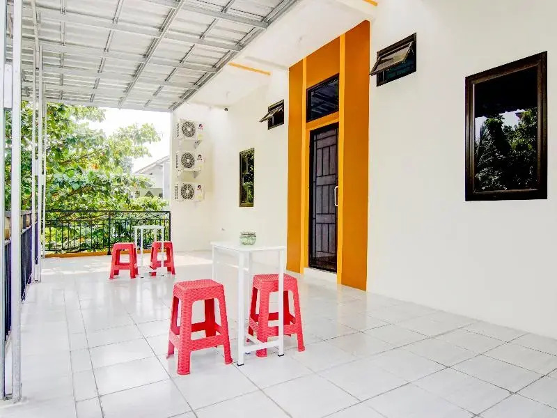 Joy Homestay At Pulomas RedPartner