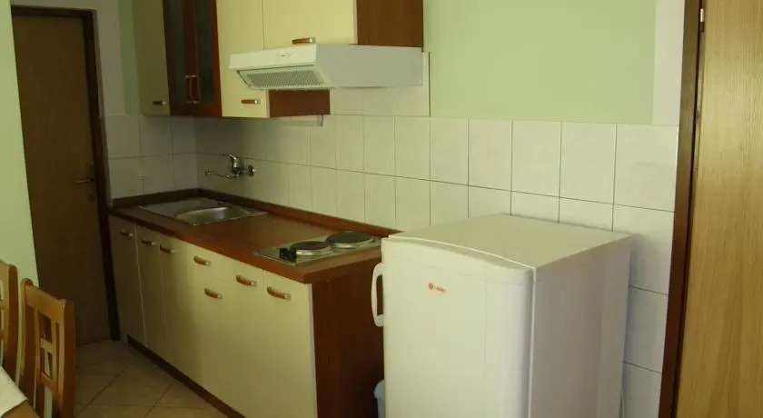Apartments Marinko