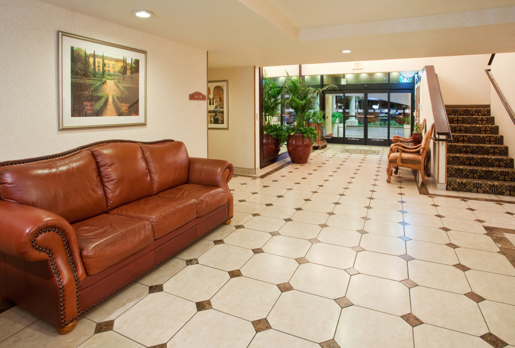Holiday Inn Rancho Cordova - Northeast Sacramento by IHG