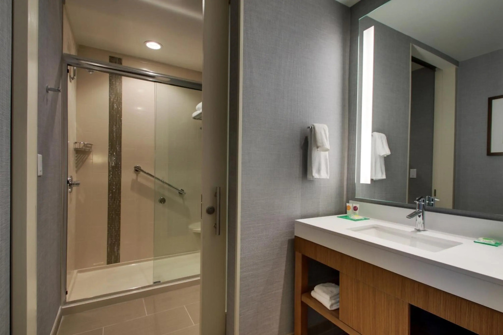 Hyatt Place Milwaukee Downtown