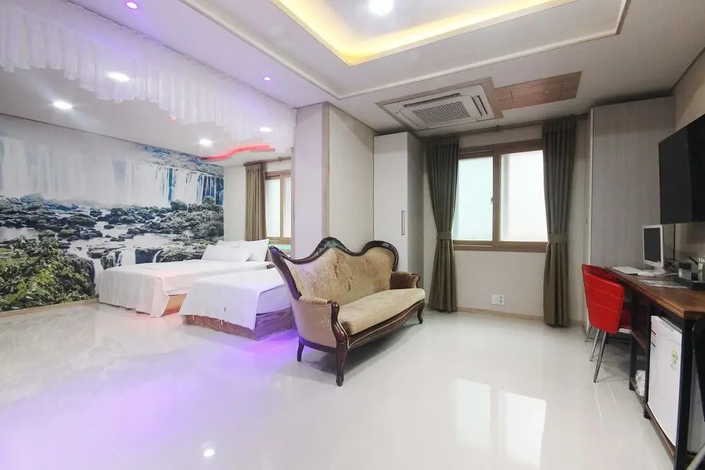 Jinju Cozy Air Hotel Jinjuseong Branch
