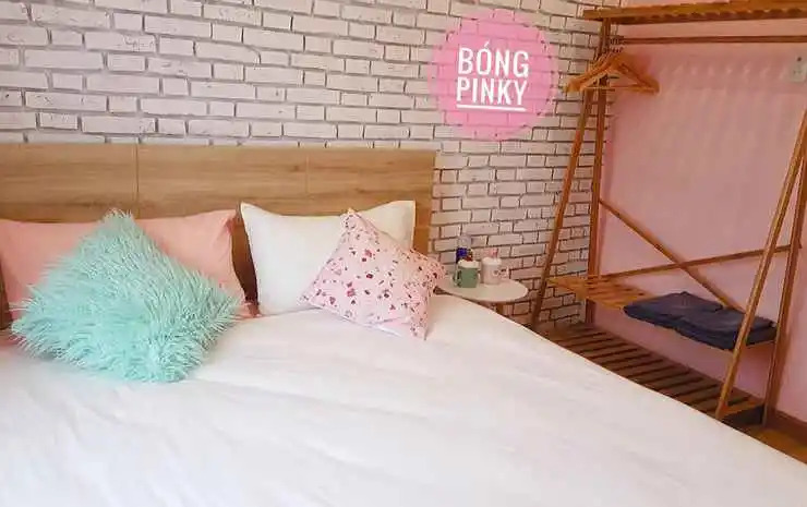 House Of Den & Bong