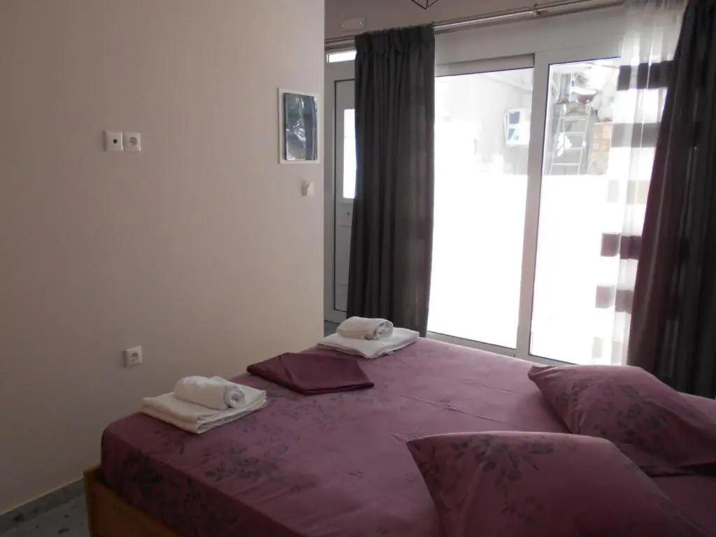 SPΛCES PYLOS Apartments