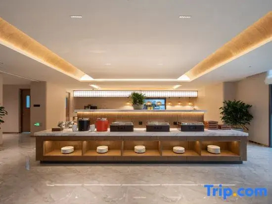 Handan East Station Yunju Hotel
