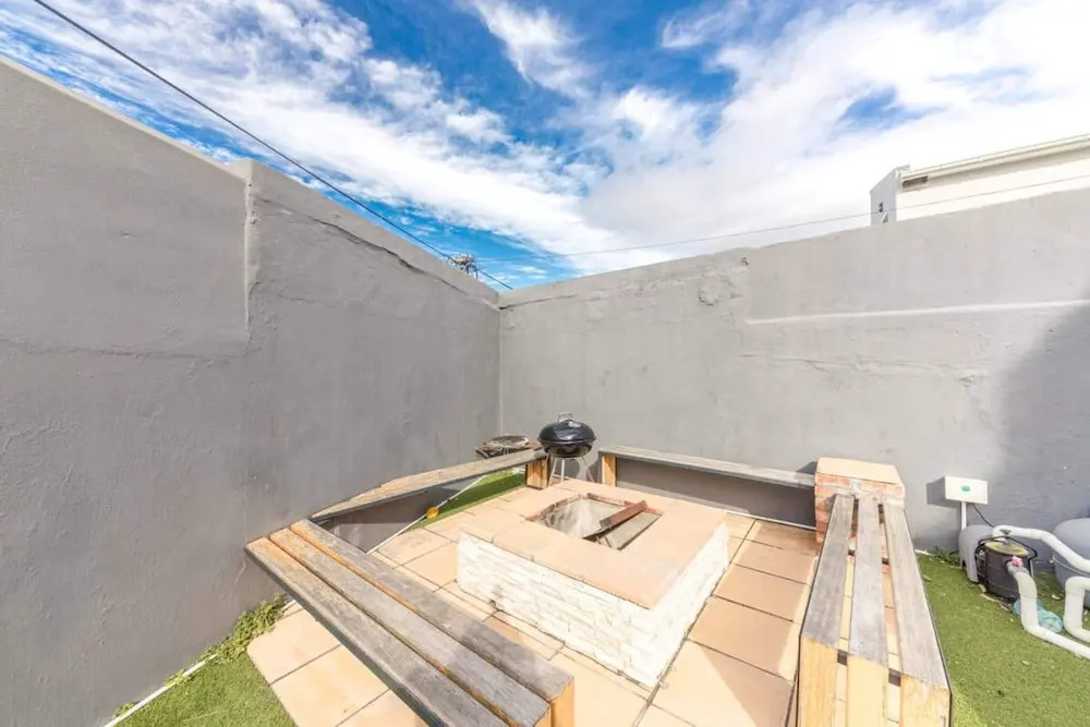 Spacious 4Br Home In Bo Kaap With Mountain And Ocean View 5 min From Cape Town CBD