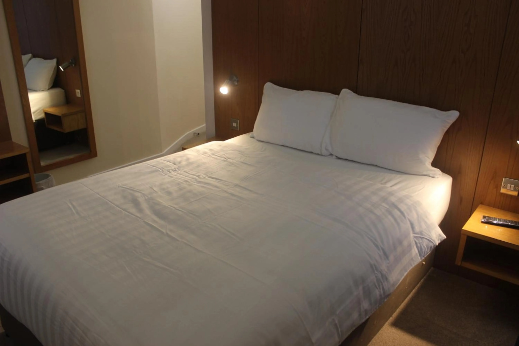 Corona Hotel Rotherham Sheffield Meadowhall