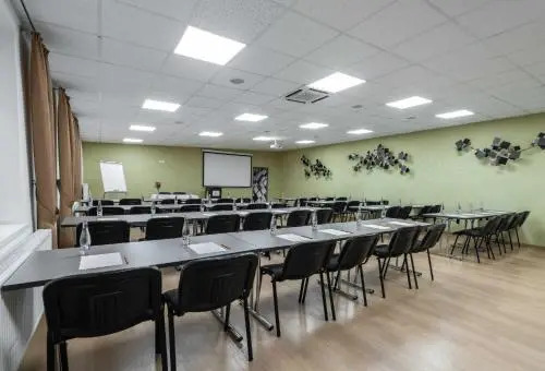 BNC Hotel - Restaurant - Bowling