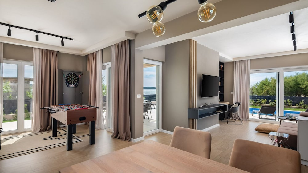 Villa Eleni ZadarVillas