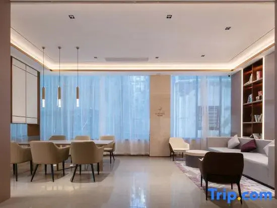 Lavande Hotels(Longhui County Government,Daqiao Road)
