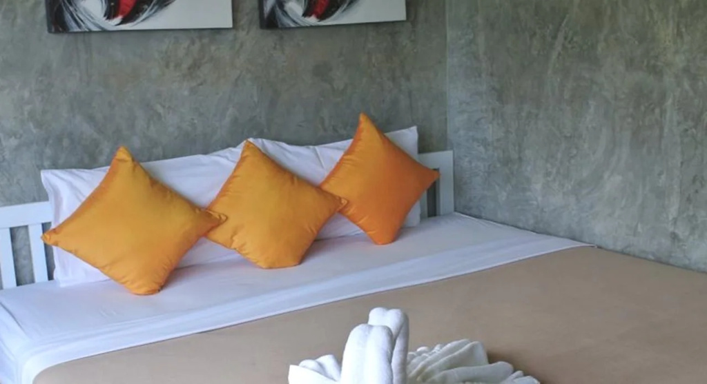 Ban's Avenue Guest House