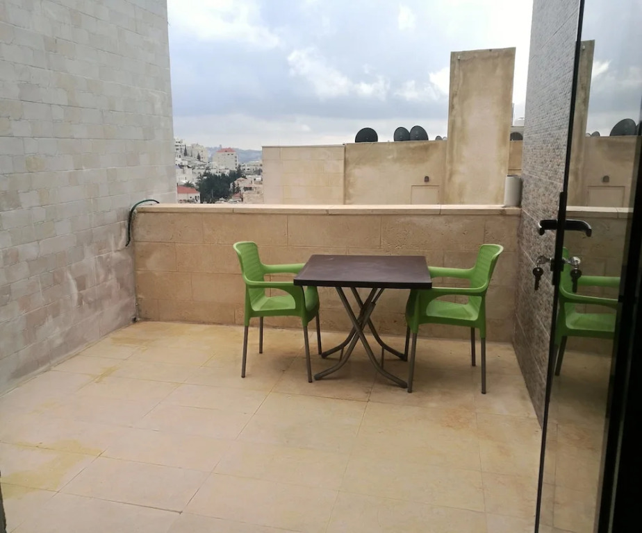 Dair Ghbar Apartment
