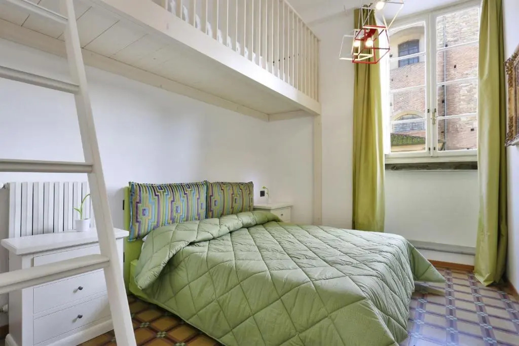 B&b Pergola House