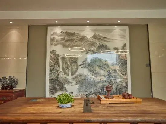 Shiji Xinghe Hotel (Huangshan Tunxi Old Street)