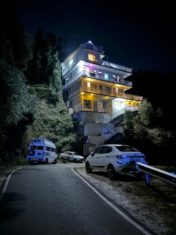 FORTUNE HEIGHTS HOMESTAY- Best Forest view & Peaceful surrounding