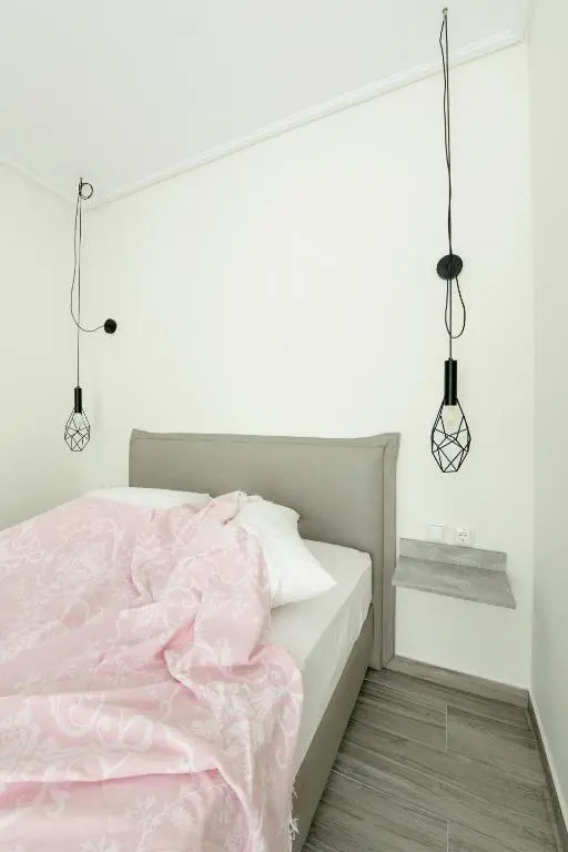 W1 Rooms