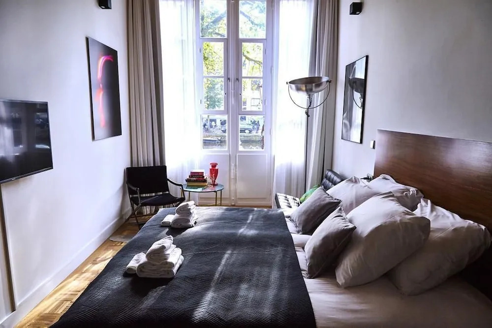 Downtown Room In Canal District