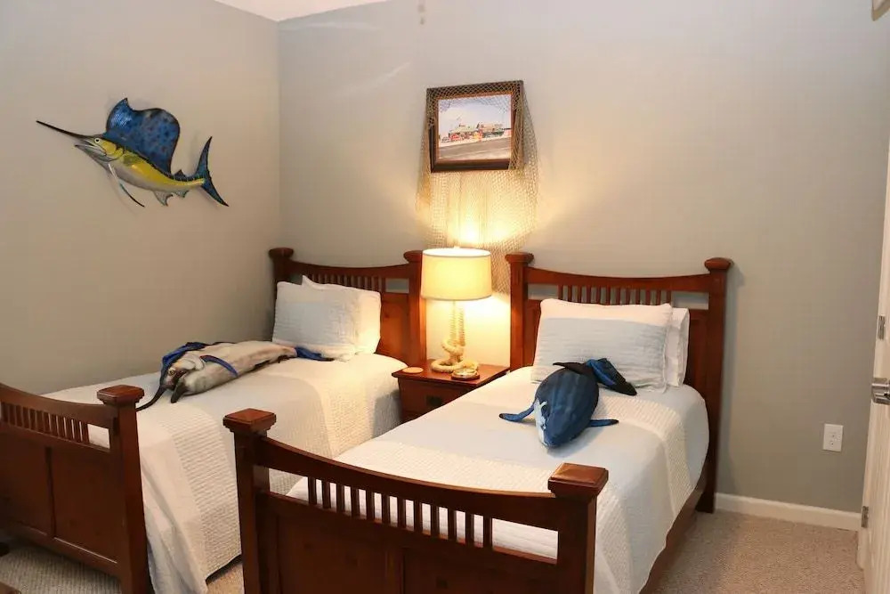 Navy Cove 2113 - 2 Br Condo