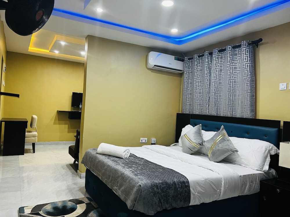 New Heights Castle Hotels