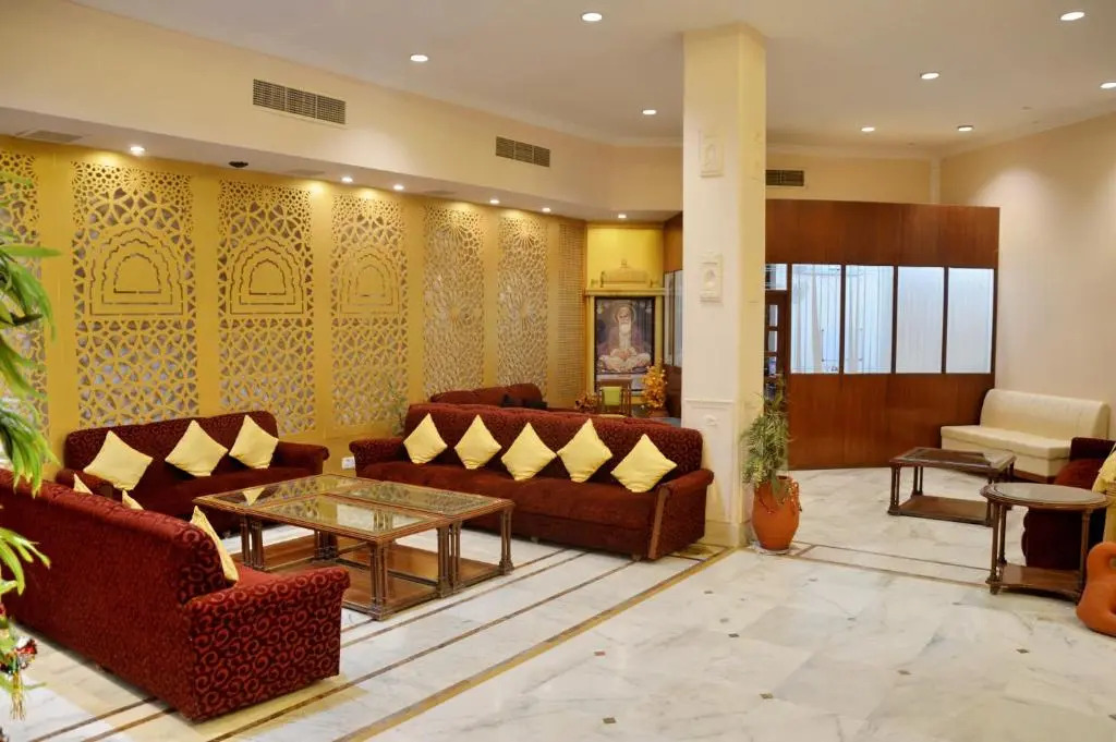 Hotel Heritage Inn
