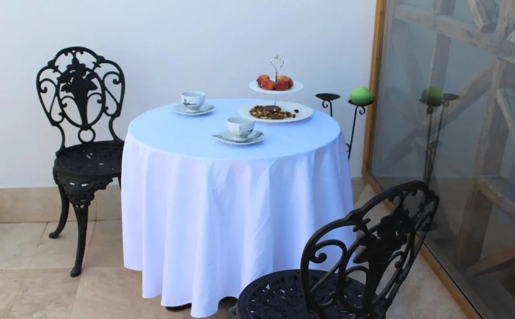 pedieos guest house