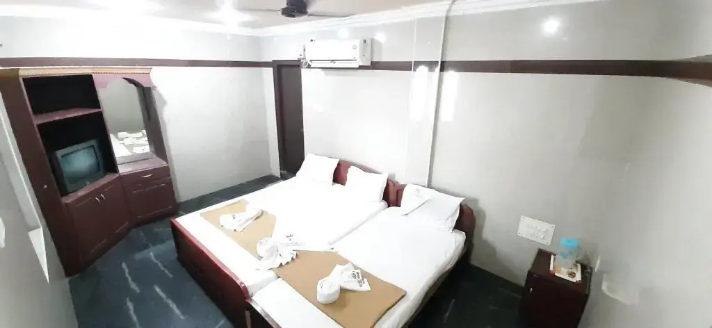 Hotel Prakash