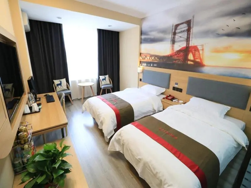 Thank Inn Chain Hotel gansu jiuquan suzhou district bell and drum tower