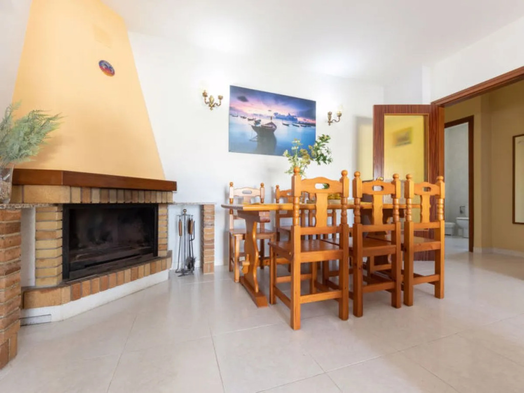 Holiday Home Sandra by Interhome