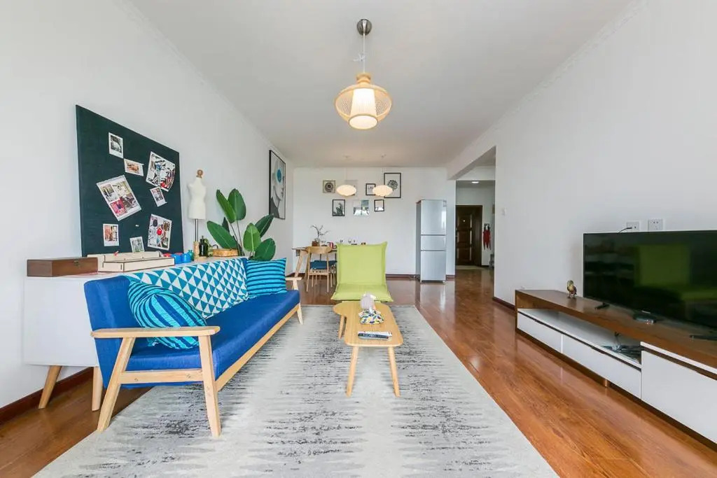 Xi’an NewTown·North Passenger Station· Locals Apartment 00125860