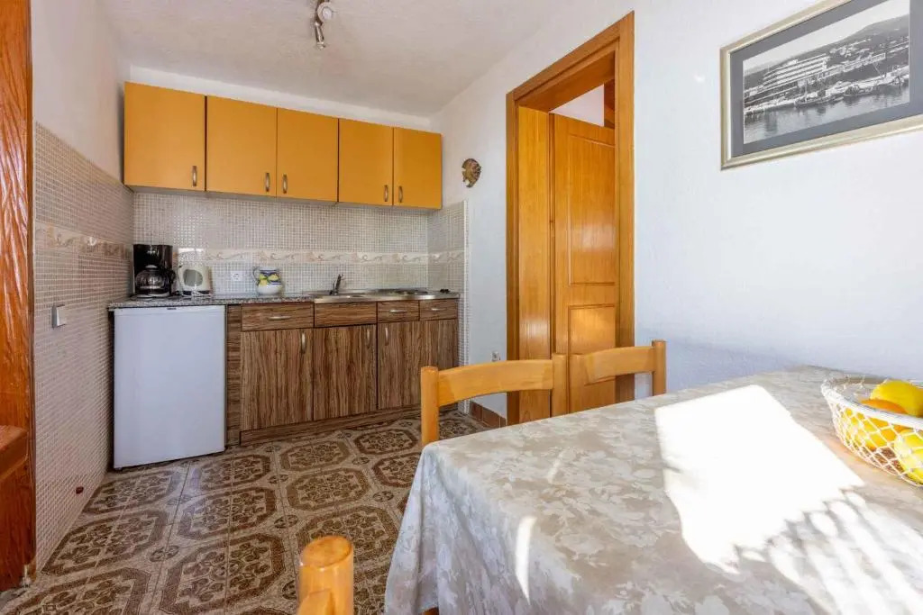 Apartment in Crikvenica 42252