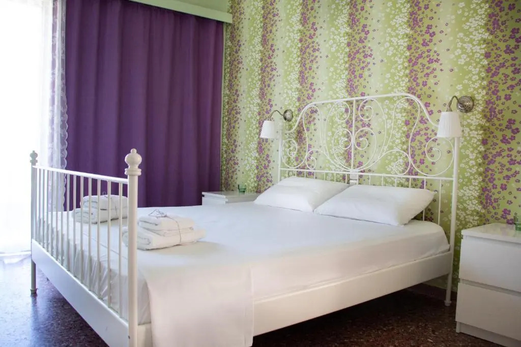 Helen Hotel