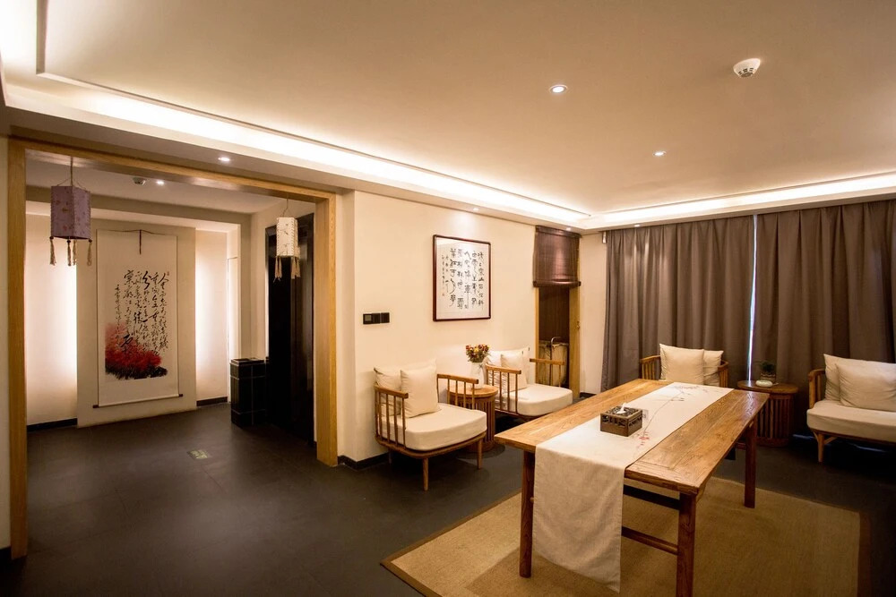Qianna Chengji Hotel