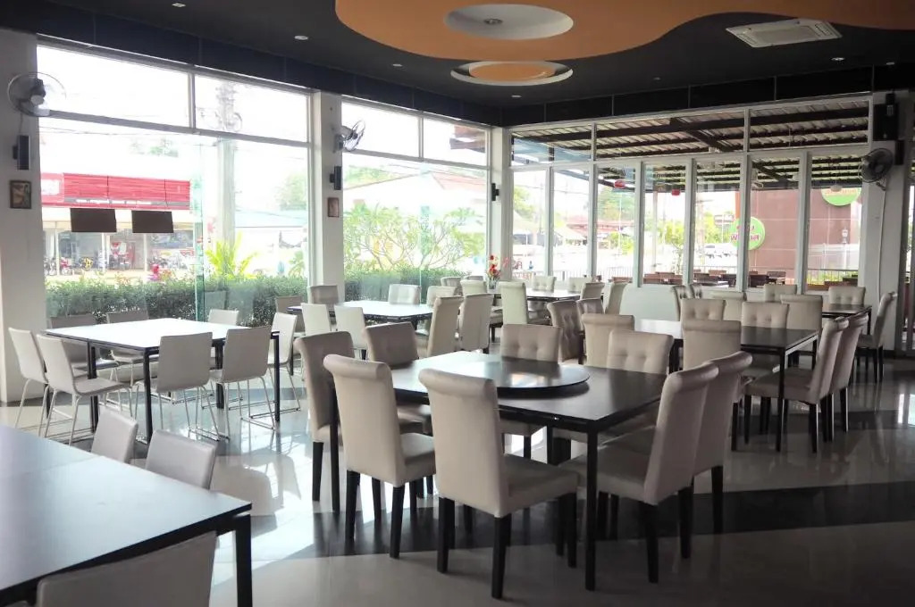 BK Place Hotel