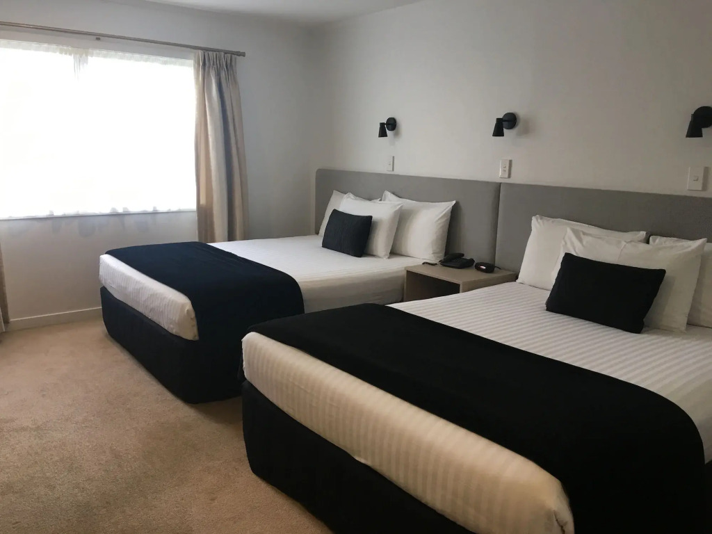 The Surrey Hotel