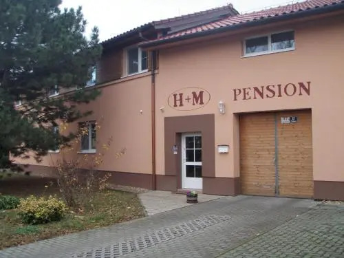 H+M Penzion