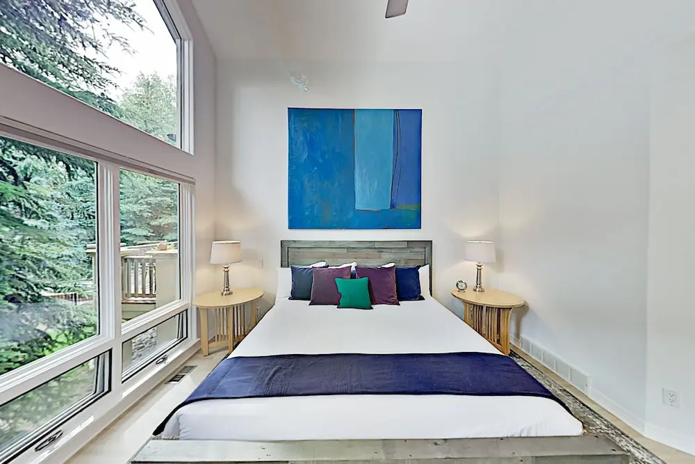 Springs of Arrowhead Duplex #A 6 Bedrooms 5 Bathrooms Duplex