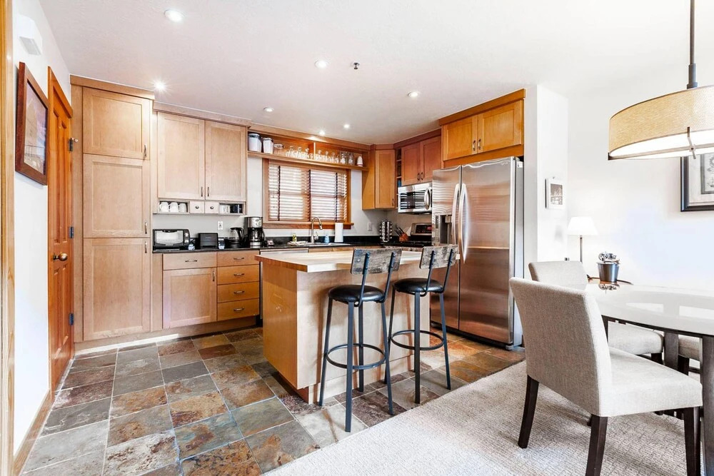 Greyhawk 24 by Identity Properties