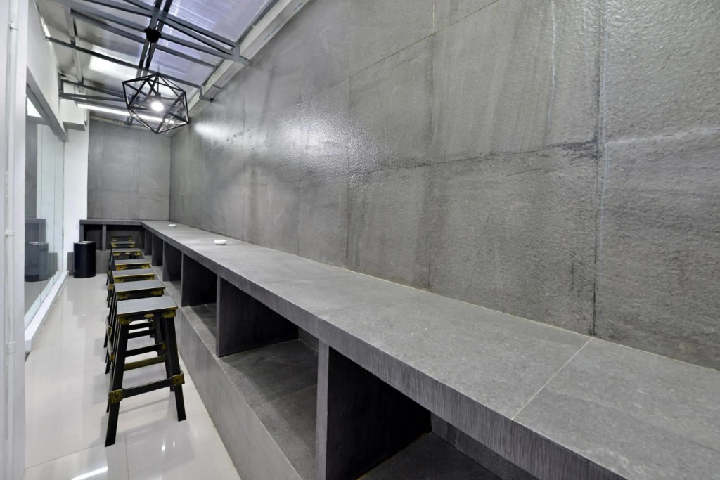 Whiz Hotel Falatehan Jakarta