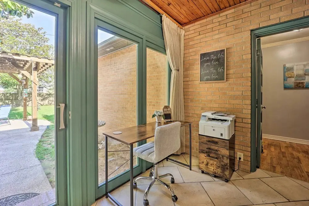 10 Mi to Grand Lake: Home w/ Game Room in Jay!