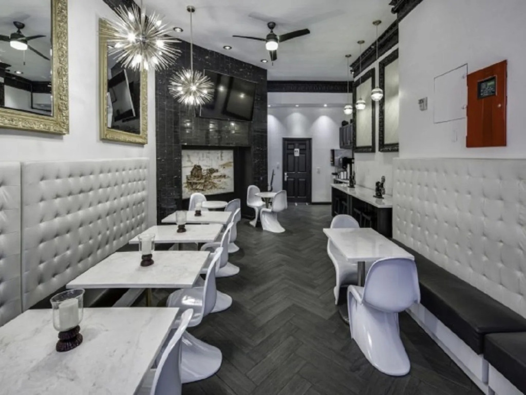 Adante Hotel