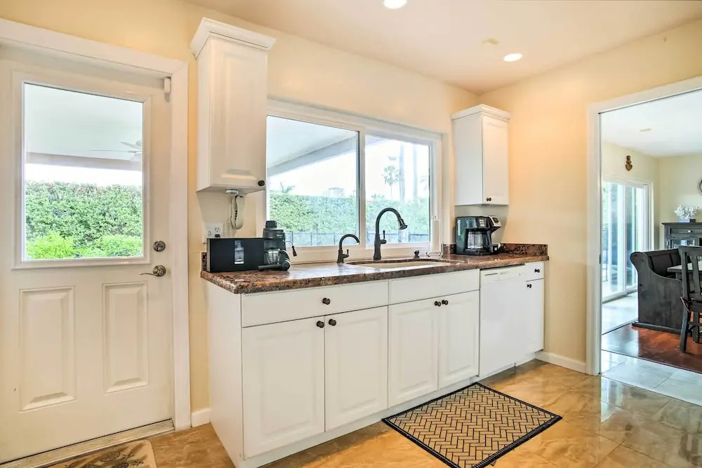 Riviera Beach Vacation Home w/ Pool: Walk to Beach